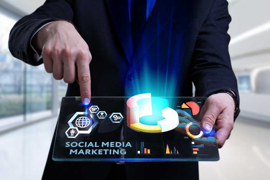 Pourquoi devriez-vous utiliser les médias sociaux malgré les inconvénients ?